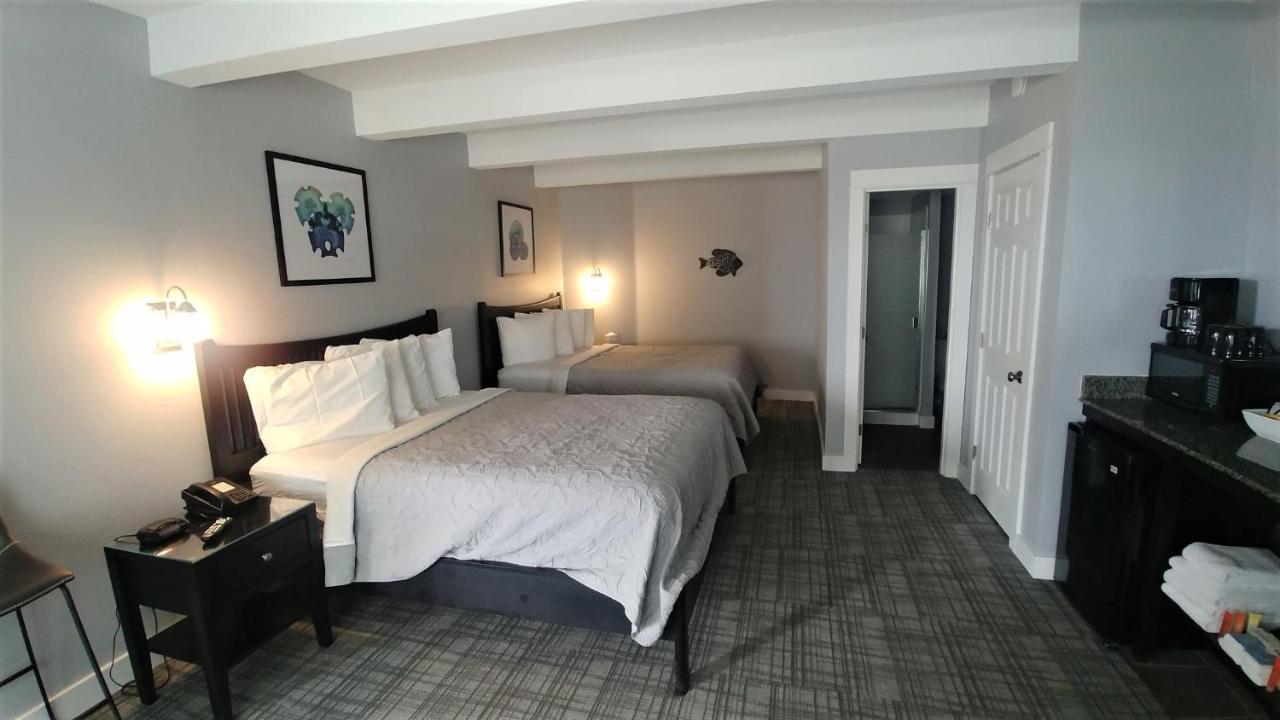 Beachfront Manor Hotel 林肯市 外观 照片