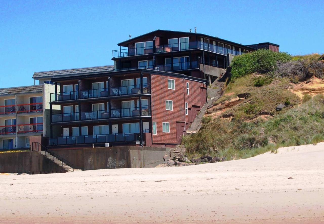 Beachfront Manor Hotel 林肯市 外观 照片