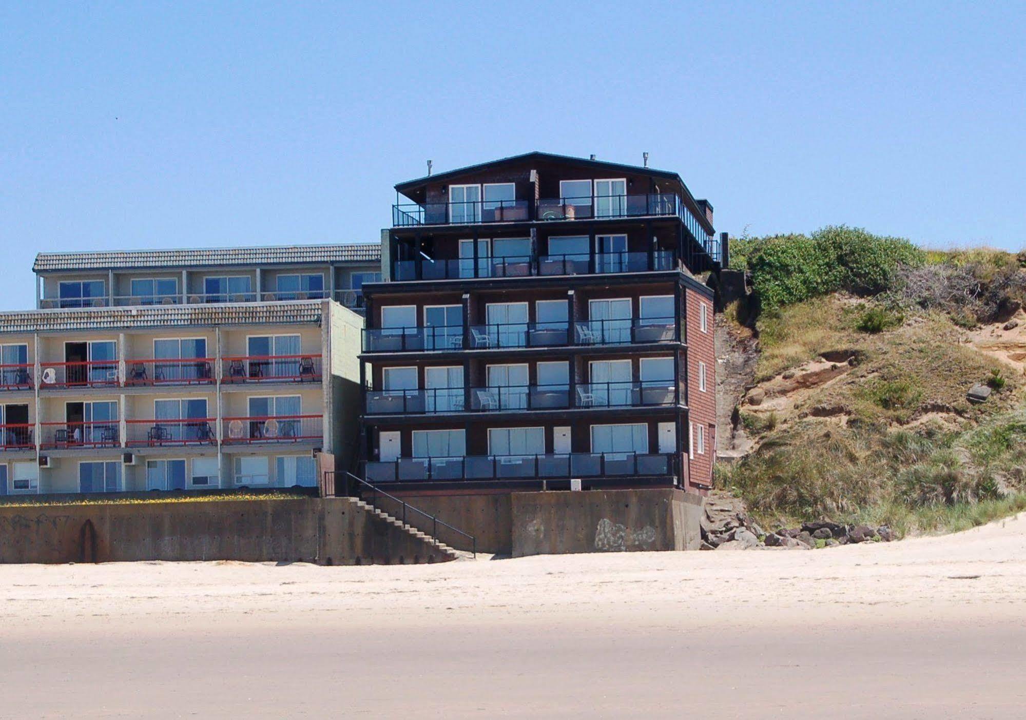 Beachfront Manor Hotel 林肯市 外观 照片
